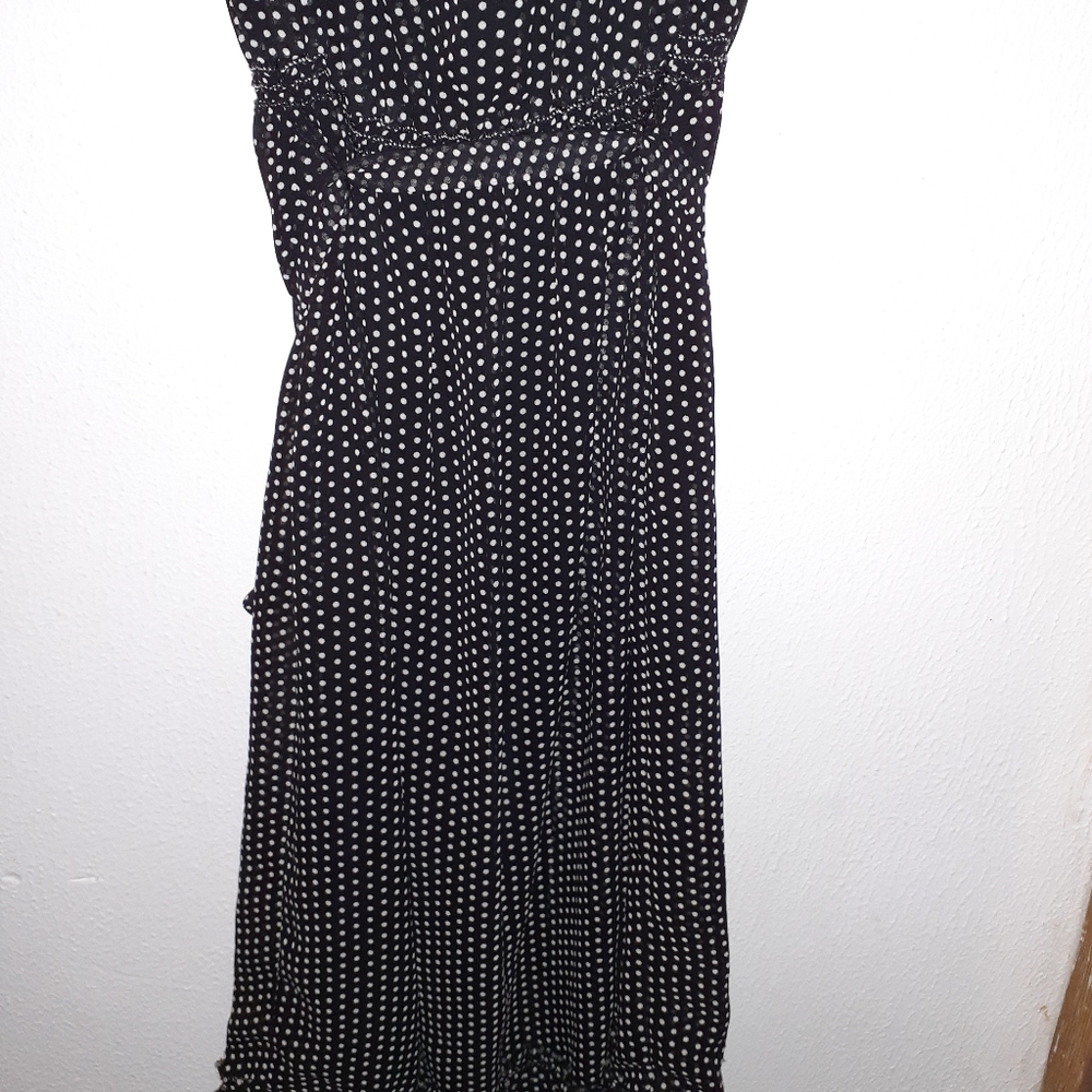 Clothes - Picture 4 of 5